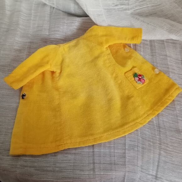 VTG Barbie Yellow Velvet Coat CLONE Clothes Button Flower Detail Jacket NO DOLL - Picture 6 of 8